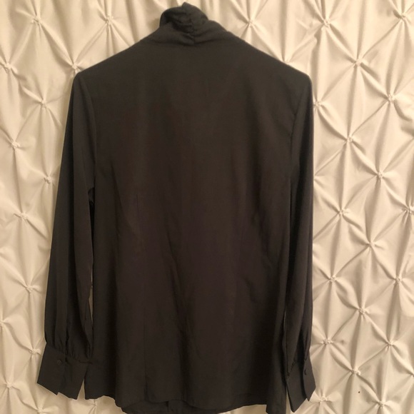 Banana Republic Blouse - Picture 2 of 3